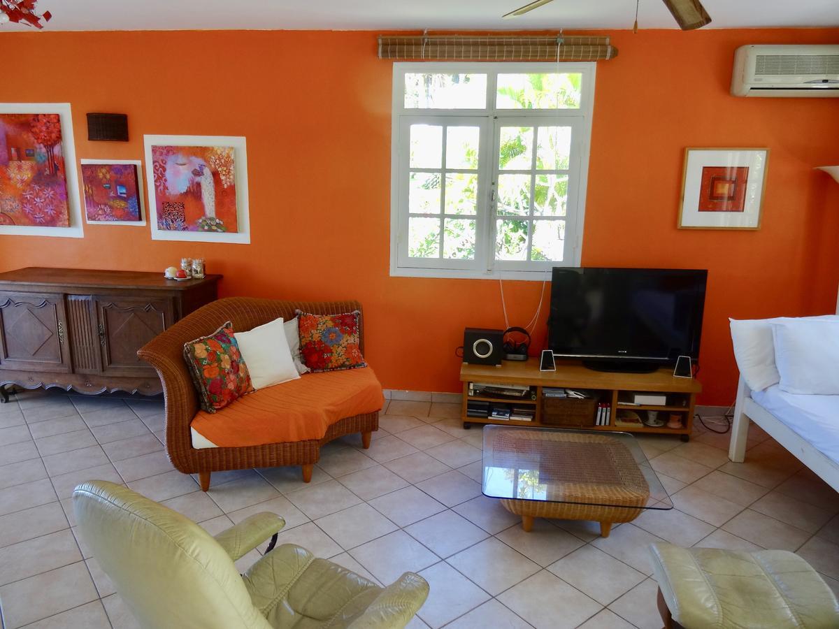 Mangoplaya Villa Deshaies Ruang foto